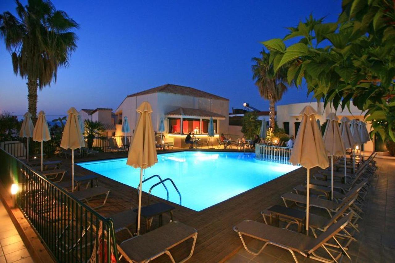 Eurohotel Katrin Suites (Adults Only) 赫索尼索斯 外观 照片