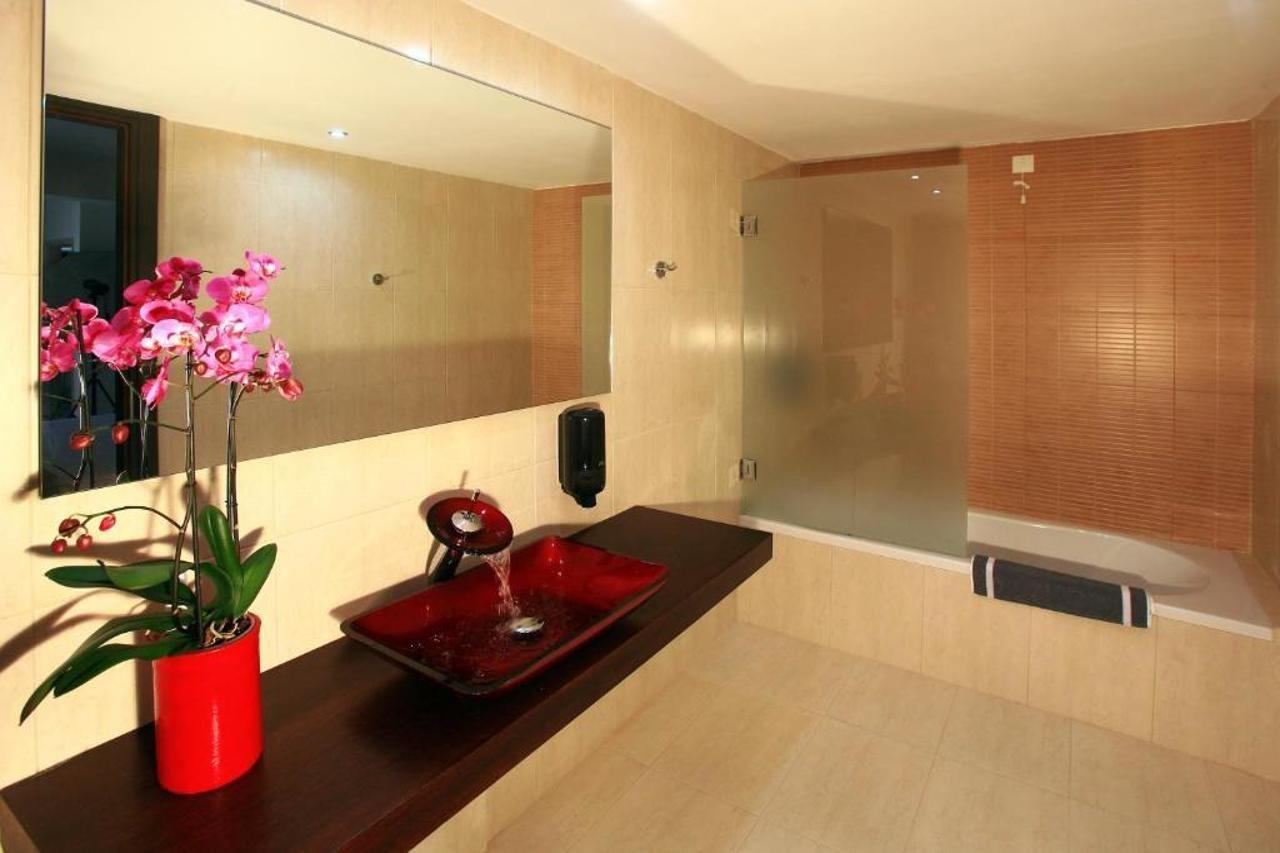 Eurohotel Katrin Suites (Adults Only) 赫索尼索斯 外观 照片