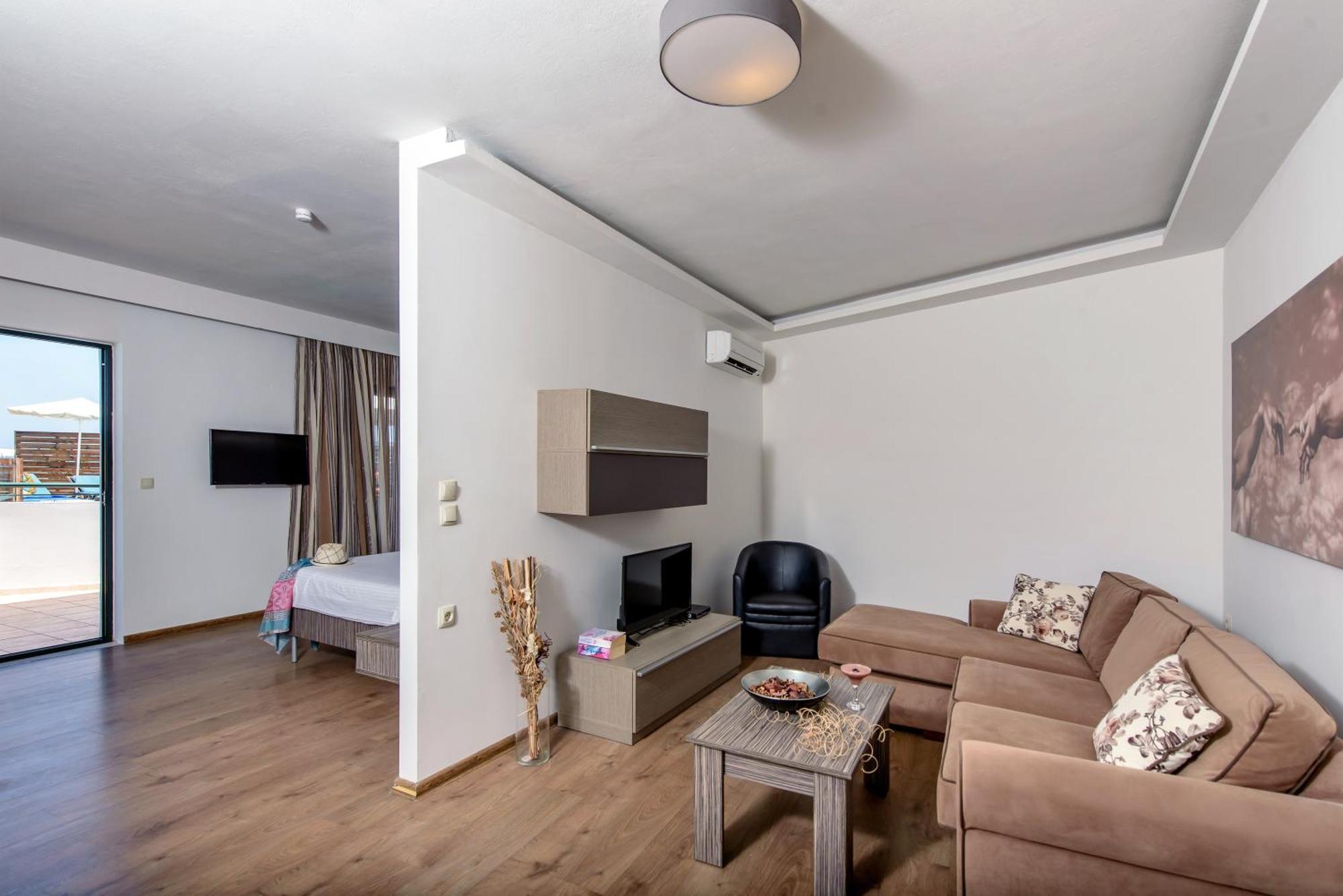 Eurohotel Katrin Suites (Adults Only) 赫索尼索斯 外观 照片