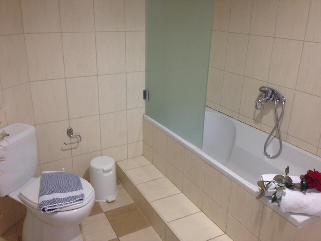 Eurohotel Katrin Suites (Adults Only) 赫索尼索斯 外观 照片